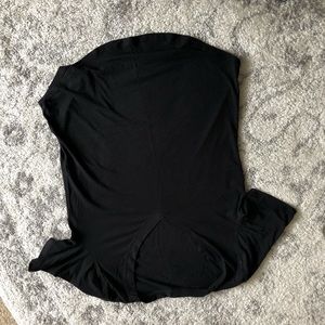Lululemon Black Love T-shirt size 8.